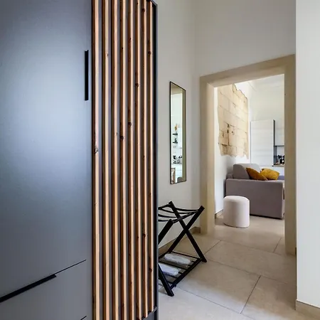 Bed & Breakfast Domus Sagari