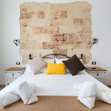 Bed & Breakfast Domus Sagari 3*